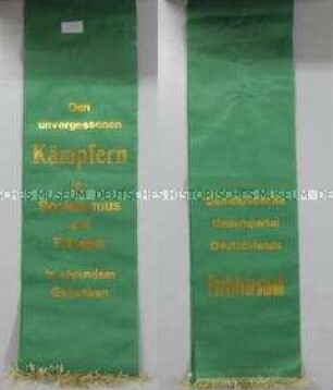 Kranzschleife der Demokratischen Bauernpartei Deutschlands