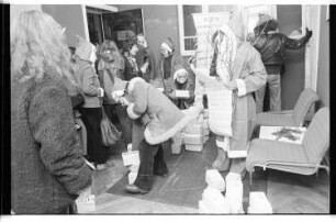 Kleinbildnegativ: Protest gegen Abriss der Cuvrystr. 27, 1979
