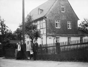 Erlau-Kleinmilkau, Wohnhaus und Bewohner : Erlau-Kleinmilkau, Wohnhaus und Bewohner