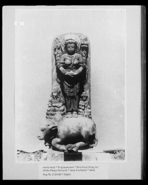 Reliefdarstellung der Göttin Durga (Parvati)