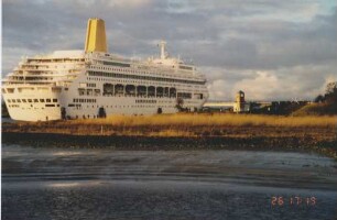 Überführung Kreuzfahrtschiff "Oriana" / Ems