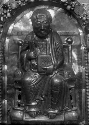 Godehardschrein — Petrusseite — Der Apostel Petrus