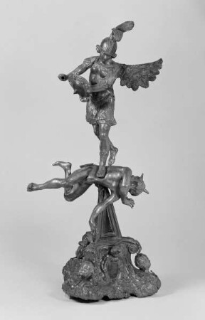 Sankt Michael und Luzifer