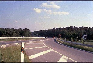 Ausfahrt aus Tangente West (Mannheim Richtung Hockenheim) zu Hauptfahrbahn West der B36 (Schwetzingen Richtung Hockenheim)