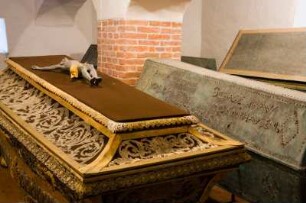 Deutschland. Niedersachsen. Jennelt. Evangelisch reformierte Kirche. Gruft der gräflichen Familie zu Inn und Knyphausen