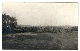 O!Nr.: 4 Fotos von der Beerdigung eines Kriegsgefangenen