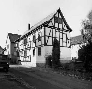 Rosbach vor der Höhe, Erbsengasse 10