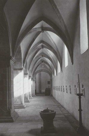 Innenraum, Wechselburg