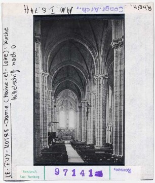 Le Puy: Kathedrale Notre-Dame, Mittelschiff nach Osten