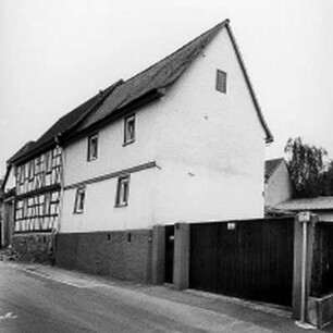 Hofheim am Taunus, Alt Langenhain 10