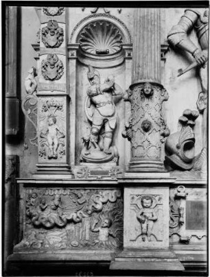 Wertheim Evangelische Stiftstkirche Chor Löwensteinsche Grabkapelle Doppelgrabmal Graf Georg von Isenburg (gestorben 1577) und seiner Ehefrau Barbara von Wertheim (gestorben 1600)