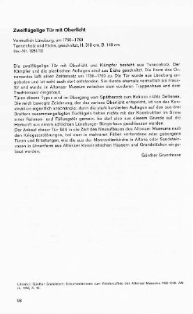 Zweiflügelige Tür mit Oberlicht