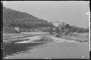 Nossen. Muldental mit Schloss