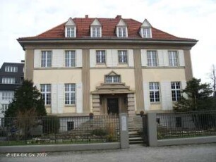 Wohnhaus; Berlin, Charlottenburg-Wilmersdorf