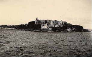 San Juan, Puerto Rico. Blick über die San-Juan-Bay auf die Festung San Felipe del Morro (16. Jh.)