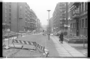Kleinbildnegative: Fußgängerzone, Steinmetzstraße, 1979
