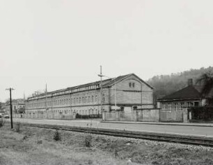 Pirna, Graue Kaserne : Pirna. Ehemalige Graue Kaserne (Wohnhaus). Straßenansicht