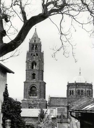 Blick auf die Kathedrale von Le Puy