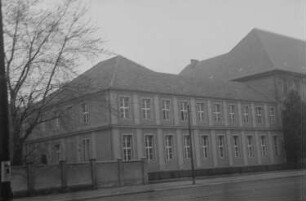 Einweihung eines jüdischen Altersheimes : Außenansicht des Altersheims