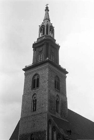 Berlin: Ostsektor; Turm der Marienkirche