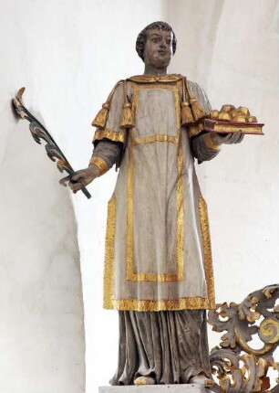 Hochaltar — Auferstandener Christus und acht Heilige — Heiliger Stephanus