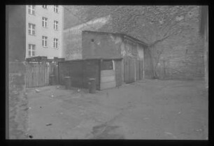 Diapositive: Naunynstr. 30, 1982