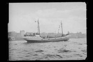 Salmo ex Gerda I-54 ex Margarethe-51 ex Nora (1903), G. Wolkau, Hamburg
