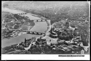 Dresden, Blick auf die Altstadt, Luftbild