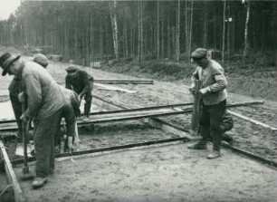 Betonstrasse (10200m2 Betondecke), Linde - Gross Born, 1935