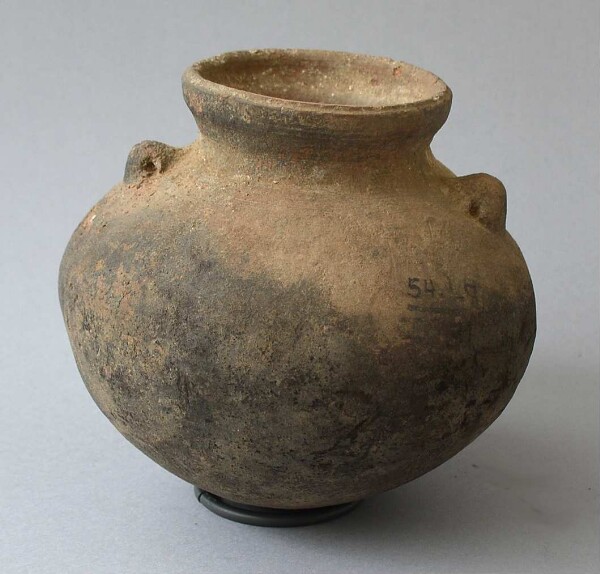 Clay vessel