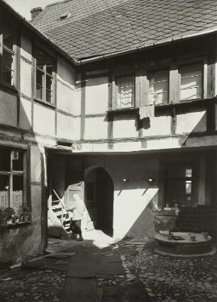 Rochlitz, Burgstraße, Hinterhaus Naumann