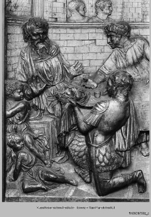 Taufbrunnen : Gastmahl des Herodes