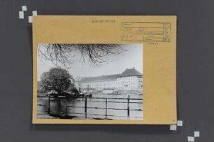 Mühlendammschleuse. Berlin, Mitte, Rolandufer/Fischerinsel/Märkisches Ufer