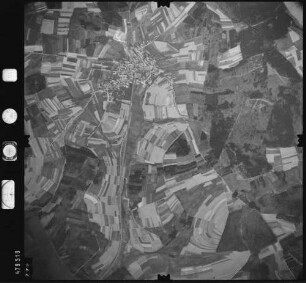 Luftbild: Film 898 Bildnr. 772