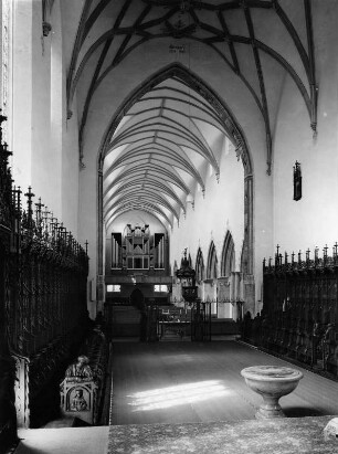Memmingen. Stadtpfarrkirche Sankt Martin (1077 & 1151/1200 & 1401/1500; M. Böblinger, B. Wegmann). Inneres