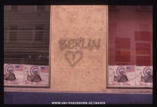 BERLIN | {HERZ}