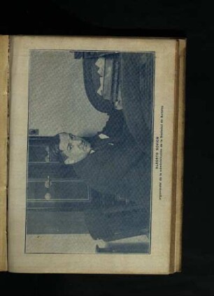 [Fotografía de] Alberto Novion
