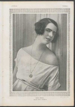Nota social. - Señorita María Castellanos