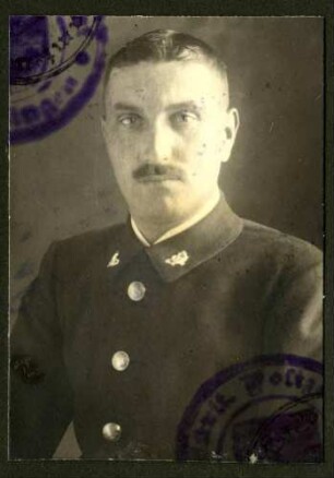 Teufel, August