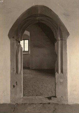 Erzgebirge. Schloss Stein. 2. Obergeschoss des Kernwerkes; spätgotische tür