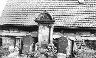 Zittau. Grabstätte für Müllermeister Karl Gottlieb Kummer auf dem Frauenfriedhof