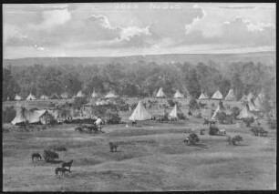 Pendleton, Oregon. Indian Camp on July 4th ( Umatilla Indian Reservation)