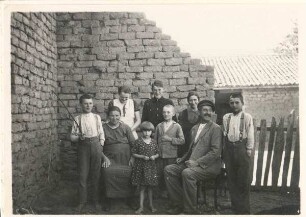 Deutsche Familie in Cogealia
