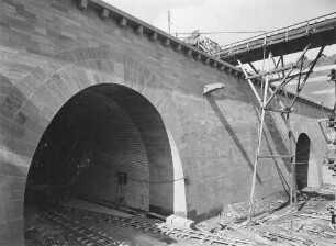 Engelbergtunnel, km 581,940 - 582,260 Nordportale