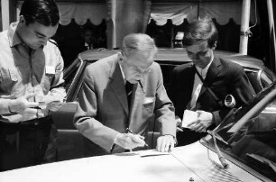 15. Tagung 1965 Physiker; Maikäferrede: Otto Hahn signiert