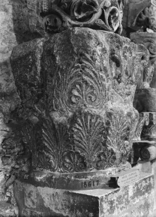 Kapitell aus der Kirche Saint-Germain-des-Prés