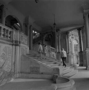 Dresden. Zwinger, Wallpavillon, Treppenanlage zum Wall
