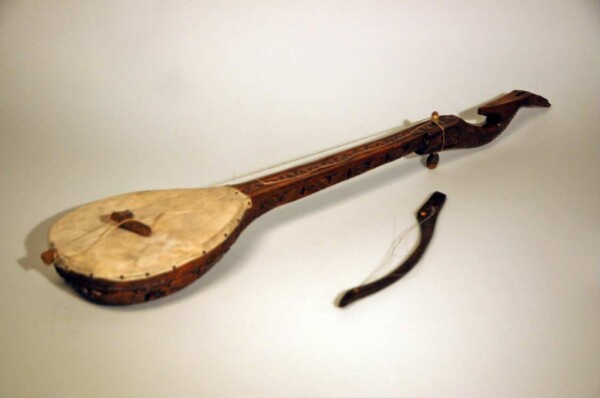 Bowed lute with bow