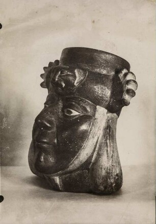 Präkolumbianische Plastik (Sammlung Richard Wegner 1869/1931)