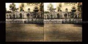 Truppenaufstellung am Palast, Dolmabahçe-Palast, Konstantinopel